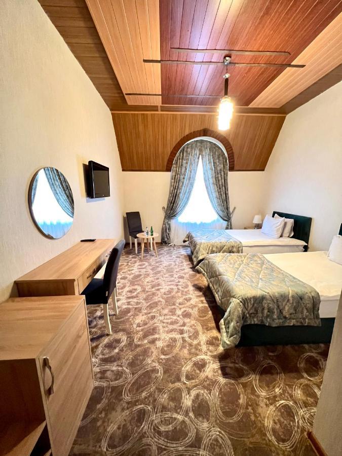 Cinema Boutique Hotel Ganja Exterior photo